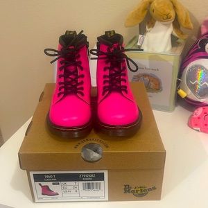Toddler Dr. Martens Airwair